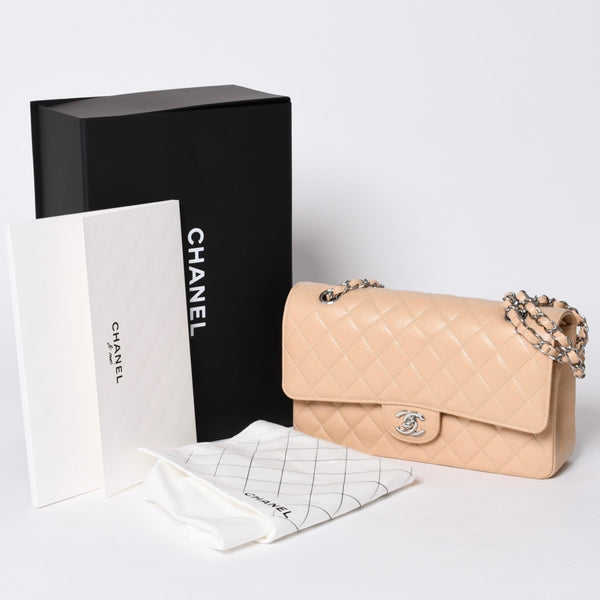 Like new CHANEL Matelasse 25 W flap chain shoulder bag caviar skin random beige gold hardware used 4a001468