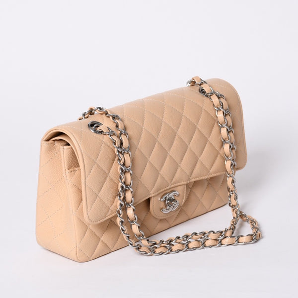 Like new CHANEL Matelasse 25 W flap chain shoulder bag caviar skin random beige gold hardware used 4a001468