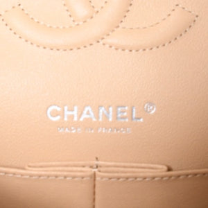 Like new CHANEL Matelasse 25 W flap chain shoulder bag caviar skin random beige gold hardware used 4a001468