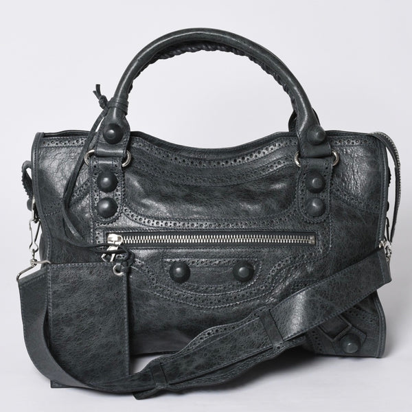 New unused item BALENCIAGA Giant City 204529 Khaki 2WAY Bag Lace style Used 4a001347