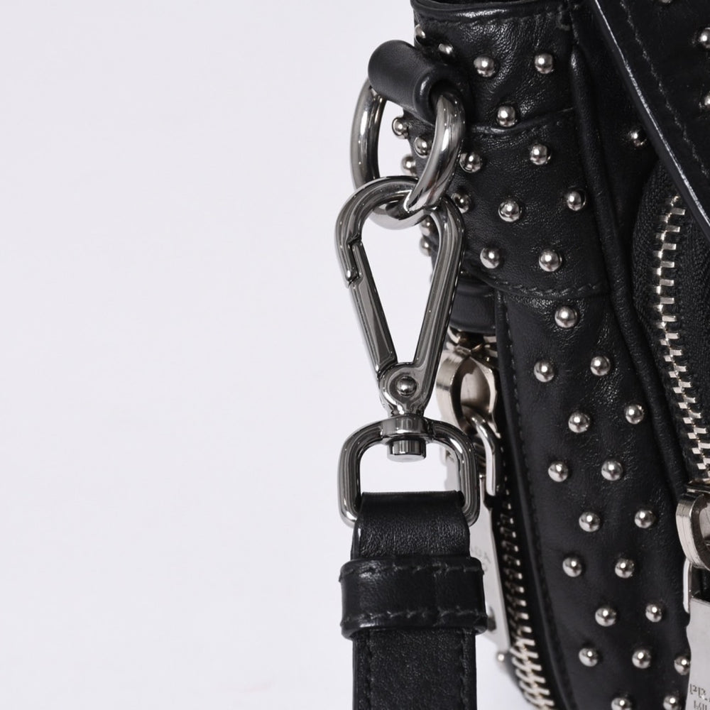 PRADA プラダ スタッズ ミディアム BT861S ショルダーバッグ レザー ブラック 美品 中古 4a001059
