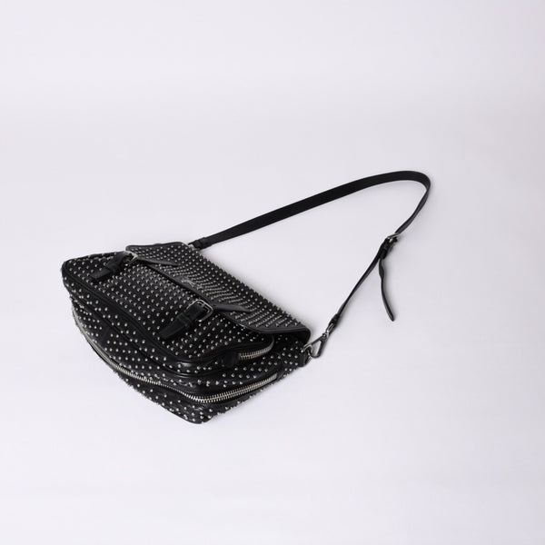 PRADA プラダ スタッズ ミディアム BT861S ショルダーバッグ レザー ブラック 美品 中古 4a001059