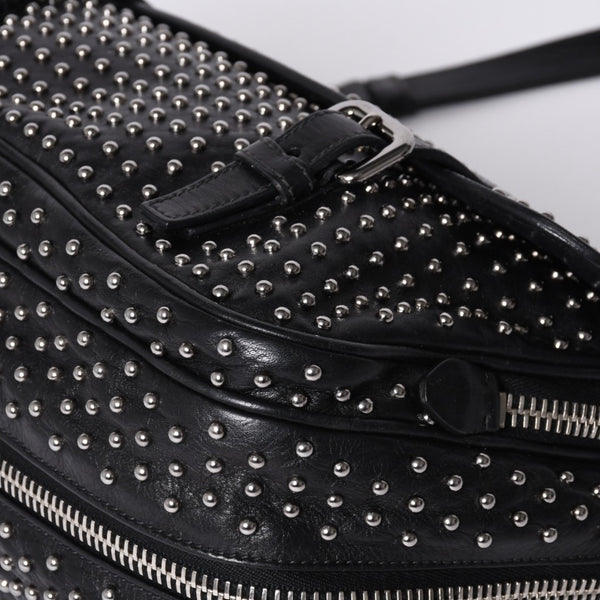 PRADA プラダ スタッズ ミディアム BT861S ショルダーバッグ レザー ブラック 美品 中古 4a001059