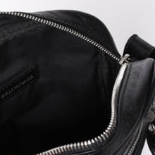 画像をギャラリービューアに読み込む, BALENCIAGA バレンシアガ ルカゴールXS ショルダーバッグ 719065 ブラック ラムスキン シルバー金具 美品 中古 4b000797