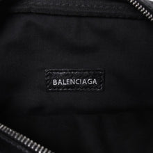 画像をギャラリービューアに読み込む, BALENCIAGA バレンシアガ ルカゴールXS ショルダーバッグ 719065 ブラック ラムスキン シルバー金具 美品 中古 4b000797