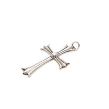 画像をギャラリービューアに読み込む, CHROME HEARTS クロムハーツ ラージクロス ベイル ネックレス 重量約44.8 STERLING刻印 スターリング シルバー 美品 中古 4a001483