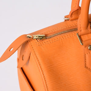 Very good condition LOUIS VUITTON Speedy 25 handbag M5903H Epi leather orange gold hardware used 4a001155