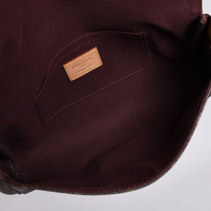 Very Good Condition LOUIS VUITTON Monogram Favorite MM Shoulder Bag M40718 Brown Gold Hardware Used 4a001281