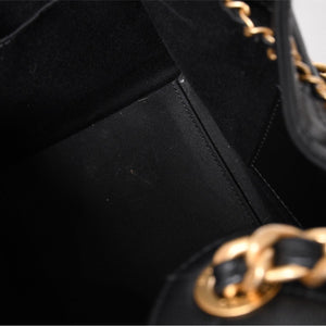 Like new CHANEL Chanel 25 Small Handbag AS5293 Random Number Coco Mark Caviar Skin Black Used 4a001335
