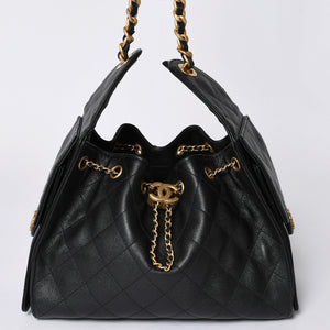 Like new CHANEL Chanel 25 Small Handbag AS5293 Random Number Coco Mark Caviar Skin Black Used 4a001335