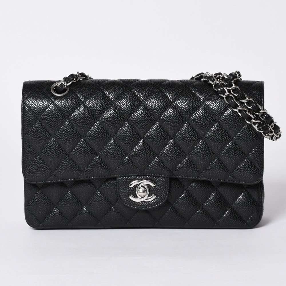 極美品 CHANEL シャネル マトラッセ25 Wフラップ Wチェーンショルダーバッグ 14番台 キャビアスキン シルバー金具 中古 4a001340