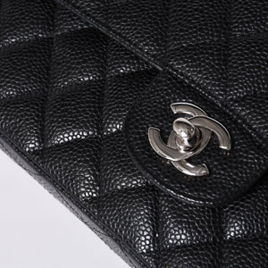 極美品 CHANEL シャネル マトラッセ25 Wフラップ Wチェーンショルダーバッグ 14番台 キャビアスキン シルバー金具 中古 4a001340