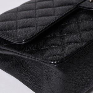 極美品 CHANEL シャネル マトラッセ25 Wフラップ Wチェーンショルダーバッグ 14番台 キャビアスキン シルバー金具 中古 4a001340
