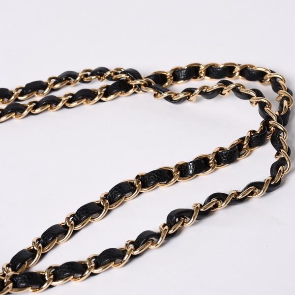 Very Good Condition CHANEL Matelasse 25 W Flap W Chain Shoulder Bag No. 10 Caviar Skin Gold Hardware Used 4a001339