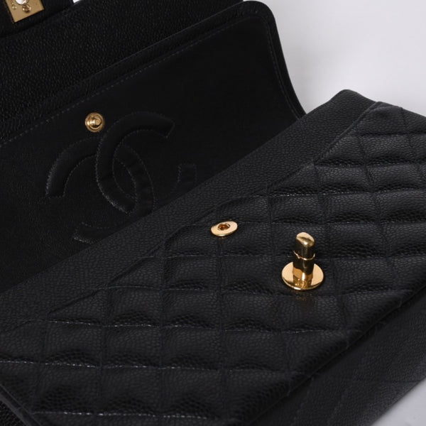 Very Good Condition CHANEL Matelasse 25 W Flap W Chain Shoulder Bag No. 10 Caviar Skin Gold Hardware Used 4a001339