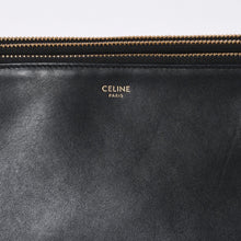 Load image into Gallery viewer, CELINE セリーヌ トリオ ラージ ショルダーバッグ ラムスキン レザー ブラック ゴールド金具 171453 美品 中古 4a000859
