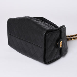 Like new CHANEL Chanel 25 Small Handbag AS5293 Random Number Coco Mark Caviar Skin Black Used 4a001335