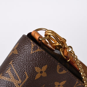 Very Good Condition LOUIS VUITTON Monogram Favorite MM Shoulder Bag M40718 Brown Gold Hardware Used 4a001281