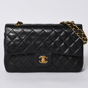 極美品 CHANEL シャネル マトラッセ25 Wフラップ Wチェーンショルダーバッグ 4番台 ココマーク ラムスキン ブラック中古 4a001342