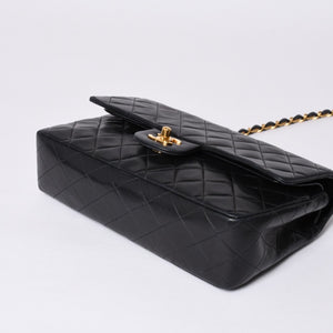 極美品 CHANEL シャネル マトラッセ25 Wフラップ Wチェーンショルダーバッグ 4番台 ココマーク ラムスキン ブラック中古 4a001342