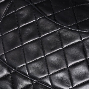 極美品 CHANEL シャネル マトラッセ25 Wフラップ Wチェーンショルダーバッグ 4番台 ココマーク ラムスキン ブラック中古 4a001342