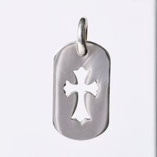 画像をギャラリービューアに読み込む, CHROME HEARTS クロムハーツ D TAG SML CO CRS カットアウトクロス ドッグタグ スモール ペンダントトップ 重量約10.0g 美品 中古 4a001400