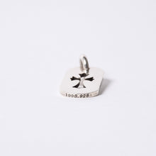 画像をギャラリービューアに読み込む, CHROME HEARTS クロムハーツ D TAG SML CO CRS カットアウトクロス ドッグタグ スモール ペンダントトップ 重量約10.0g 美品 中古 4a001400