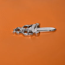 画像をギャラリービューアに読み込む, 新品未使用 CHROME HEARTS クロムハーツ レザー チキンナゲット ワンショルダーバッグ オレンジ シルバー金具 中古 4a001409