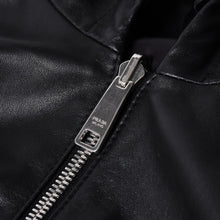 画像をギャラリービューアに読み込む, 極美品 PRADA プラダ レザージャケット コートリバーシブル APE1 2024 555 ラム革 ナイロン ブラック シルバー金具 サイズ48 中古 4a001046