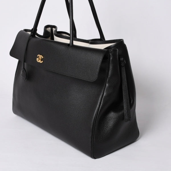 Like new CHANEL 26SS Large Shopping Bag Tote Bag AS6289 Random Number Coco Mark Calfskin Black Used 4a001414