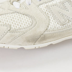 MIU MIU ミュウミュウ × NEW BALANCE ニューバランス スウェード メッシュ 5E165E ベージュ ホワイト 美品 中古 4a001416