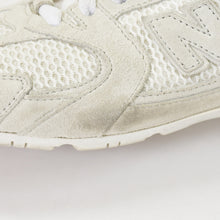 画像をギャラリービューアに読み込む, MIU MIU ミュウミュウ × NEW BALANCE ニューバランス スウェード メッシュ 5E165E ベージュ ホワイト 美品 中古 4a001416