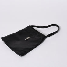 画像をギャラリービューアに読み込む, 極美品 CHROME HEARTS クロムハーツ DAGGER DRACULA BAG ダガー ドラキュラ ハンドバッグ ダガー装飾 ブラック シルバー925 中古 4a001361