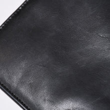 画像をギャラリービューアに読み込む, CHROME HEARTS クロムハーツ レザークラッチバッグ セカンドバッグ オールドモデル CHクロス装飾 ダガー シルバー925 美品 中古 4a001362