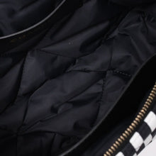 画像をギャラリービューアに読み込む, 新品未使用 CHANEL シャネル ココビーチ HOBO LARGE ラージ ホーボー ショルダーバッグ AS4698 ランダム番台 ココマーク 中古 4a001432