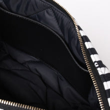 画像をギャラリービューアに読み込む, 新品未使用 CHANEL シャネル ココビーチ HOBO LARGE ラージ ホーボー ショルダーバッグ AS4698 ランダム番台 ココマーク 中古 4a001432