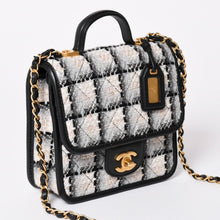画像をギャラリービューアに読み込む, 新品同様 CHANEL シャネル スモール トップハンドル フラップバッグ AS3652 ランダム番台 ココマーク ツイード レザー マルチカラー 中古 4a001986