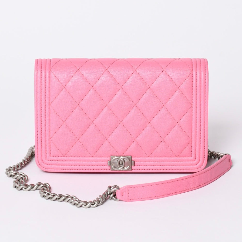 新品同様 CHANEL シャネル ボーイシャネル チェーンウォレット AP1117 ランダム番台 ココマーク キャビアスキン ピンク 中古 4a001448