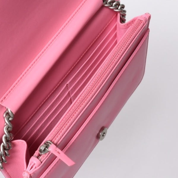Like new CHANEL Boy Chanel Chain Wallet AP1117 Random Number Coco Mark Caviar Skin Pink Used 4a001448