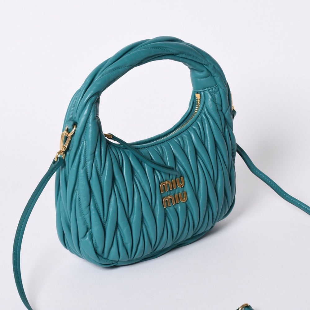 極美品 MIU MIU ミュウミュウ ワンダー マテラッセ ホーボーバッグ ショルダーバッグ 5BC125 ショルダーバッグ グリーン 中古 4a001466