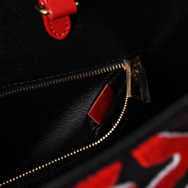 Very good condition LOUIS VUITTON On the Go GM Monogram Tufted Black x Red M45562 Used 4a001467