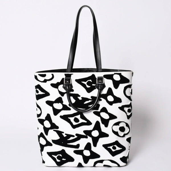 極美品 LOUIS VUITTON ルイヴィトン LVXUF カバ タフテッドモノグラム トートバッグ M45567 ブラック ホワイト 中古 4a001672