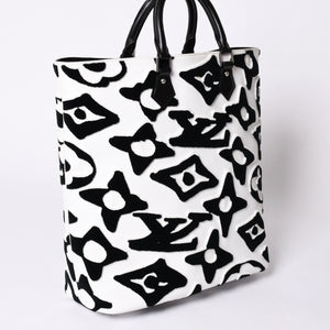極美品 LOUIS VUITTON ルイヴィトン LVXUF カバ タフテッドモノグラム トートバッグ M45567 ブラック ホワイト 中古 4a001672