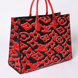 Very good condition LOUIS VUITTON On the Go GM Monogram Tufted Black x Red M45562 Used 4a001467