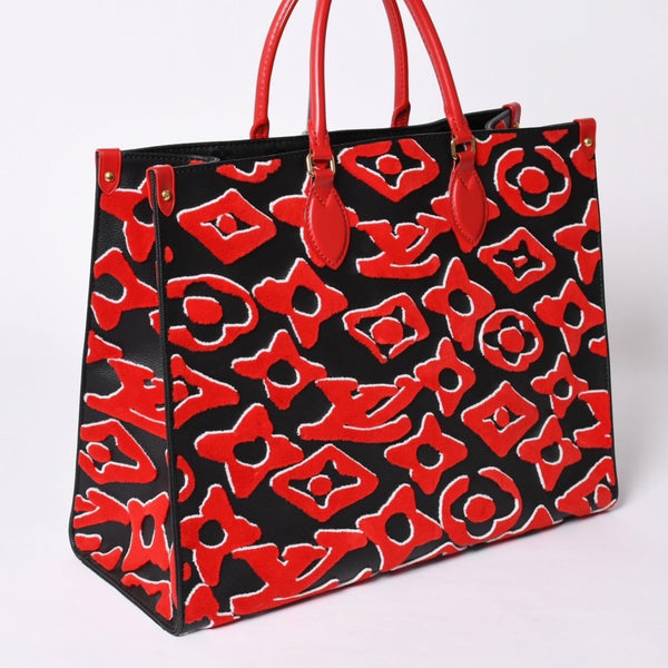 Very good condition LOUIS VUITTON On the Go GM Monogram Tufted Black x Red M45562 Used 4a001467