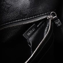 画像をギャラリービューアに読み込む, 極美品 LOUIS VUITTON ルイヴィトン LVXUF カバ タフテッドモノグラム トートバッグ M45567 ブラック ホワイト 中古 4a001672