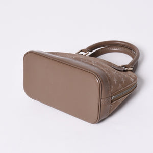 LOUIS VUITTON Monogram Satin Little Alma M92147 Beige Silver Hardware Good Condition Used 4a001592