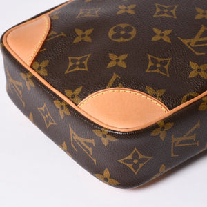 Very good condition LOUIS VUITTON Shoulder bag Danube M45266/TH2009/Monogram/Brown Gold hardware Used 4a001264