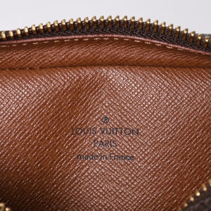 Very good condition LOUIS VUITTON Shoulder bag Danube M45266/TH2009/Monogram/Brown Gold hardware Used 4a001264