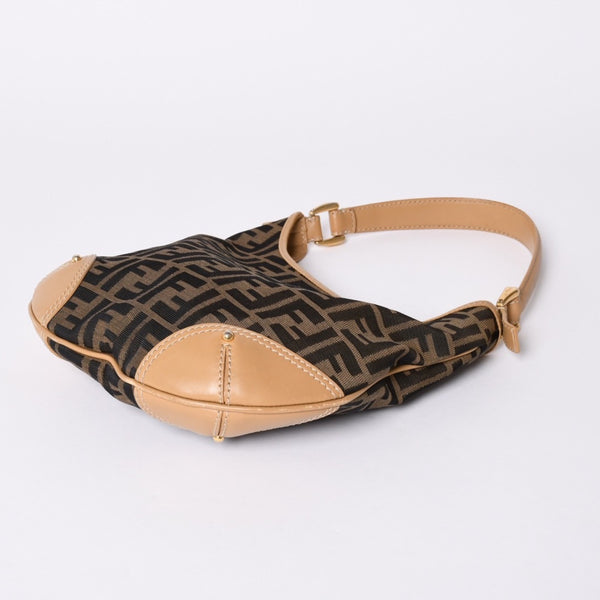 FENDI フェンディ Shoulder Bag ショルダーバッグ ズッカ キャンバス レザー ブラウン ベージュ ゴールド 24088BR234038 美品 中古 4a001143